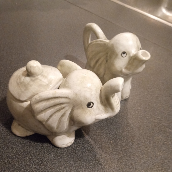 Elephant sugar bowl and creamer - Picture 8 of 8